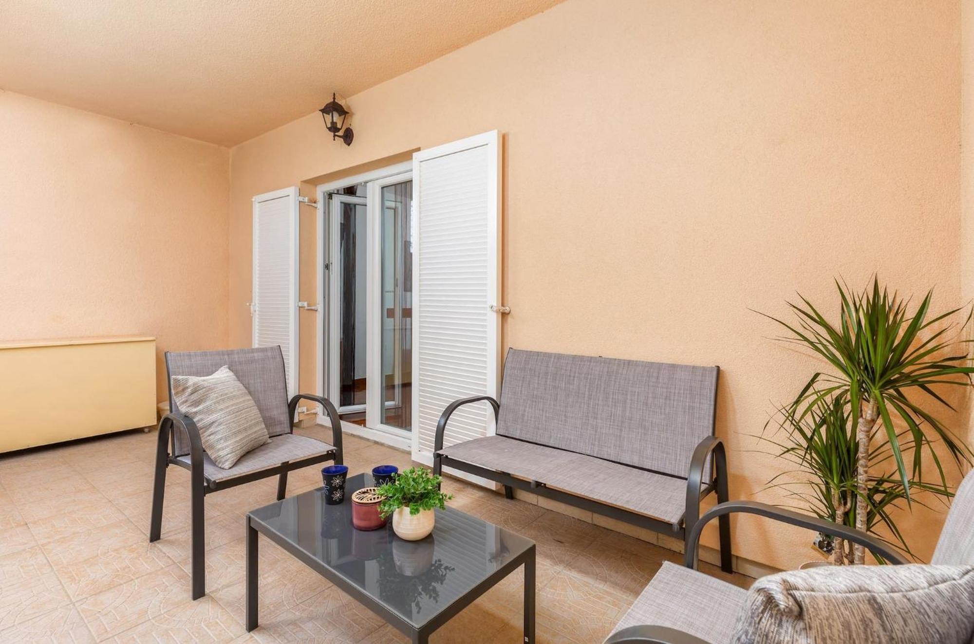 Apartment Buneta With Relaxing Outdoor Area Ližnjan Dış mekan fotoğraf